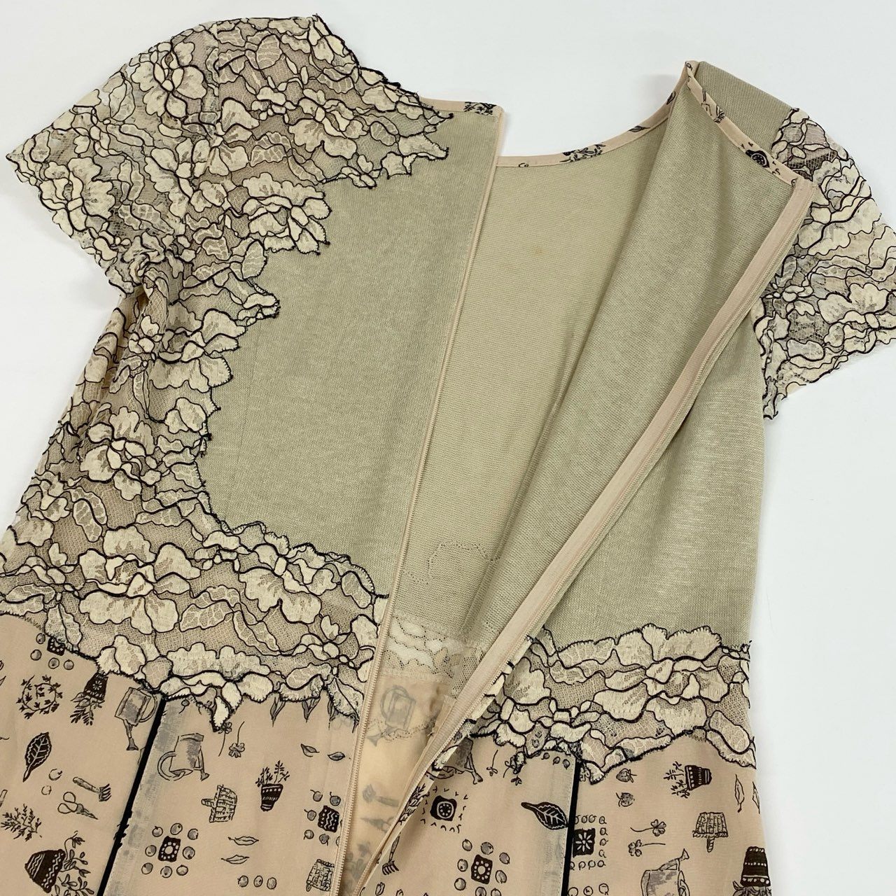 60j27 Roosa ロッサ 半袖ワンピース ロングワンピース ニット レース 総柄 44サイズ ベージュ ブラック レディースu02t