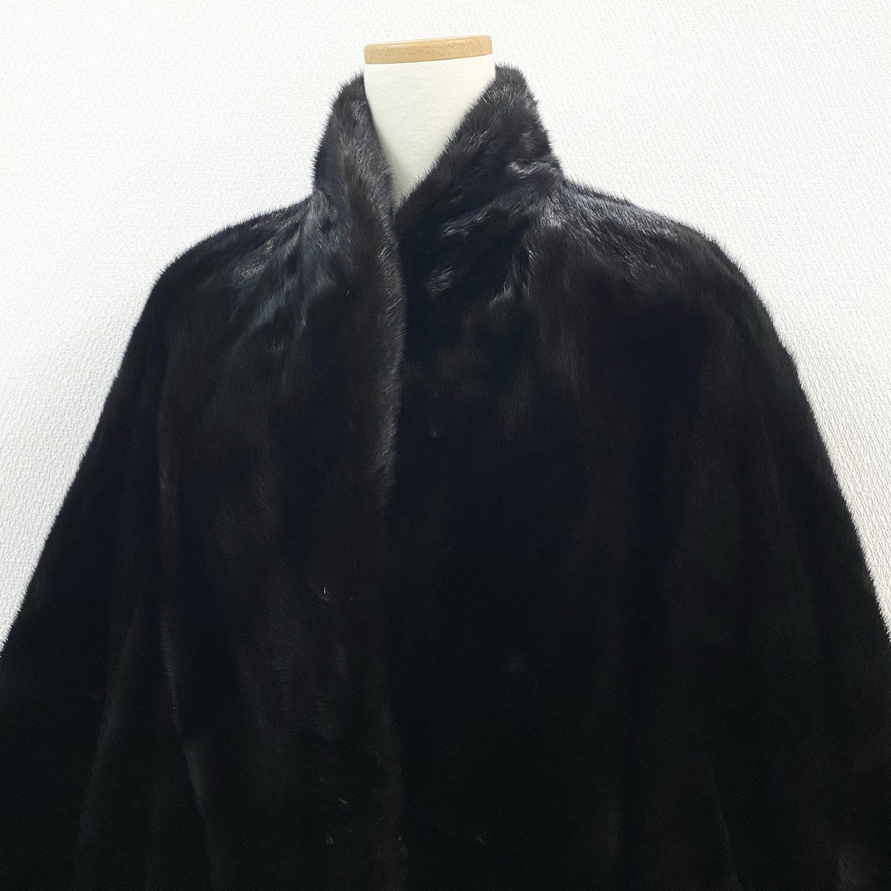 52k19 SAGA MINK サガミンク 銀サガ マホガニーミンク 裾フリル ケープ ポンチョ ダークブラウン 最高級本毛皮 MINK FUR コート 艶◎ 毛並み◎t18r