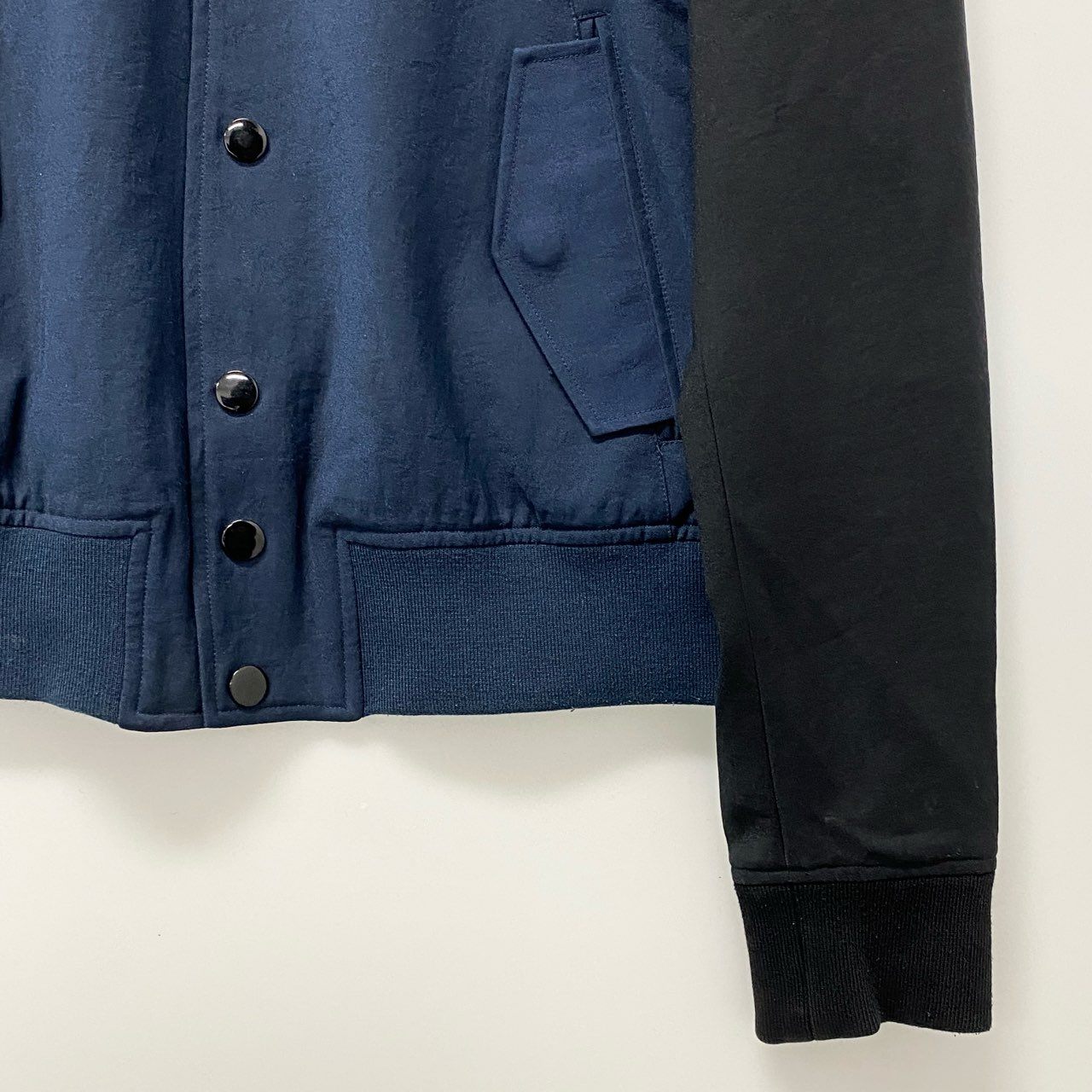 62a28 Acne アクネ オールド ブルゾンジャケット 襟レザー アウター 48サイズ ネイビー ポリエステル100％ 牛革 メンズu02t