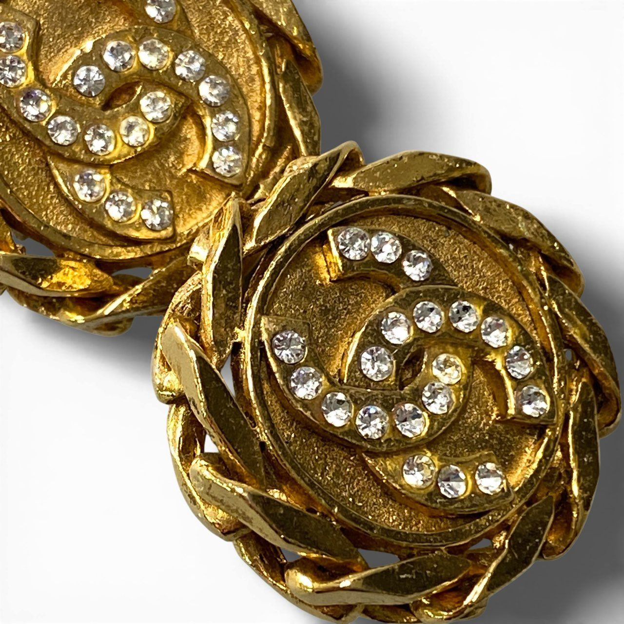 b2 Vintage CHANEL Coco Mark ココマーク Rhinestone Gold Color Earring イヤリング レディース 女性用ta1