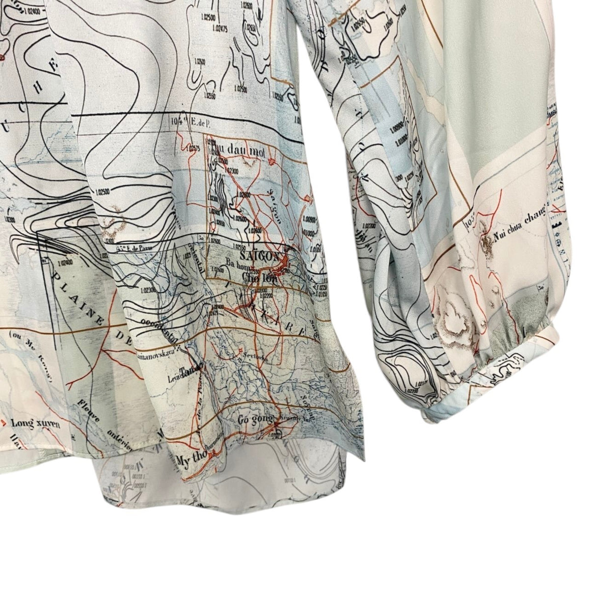 61i14 【極美品】Leilian レリアン 完売品 ロングスリーブブラウス  マップ柄 総柄 11サイズ マルチカラー ポリエステル100％ レディース 女性用u02t