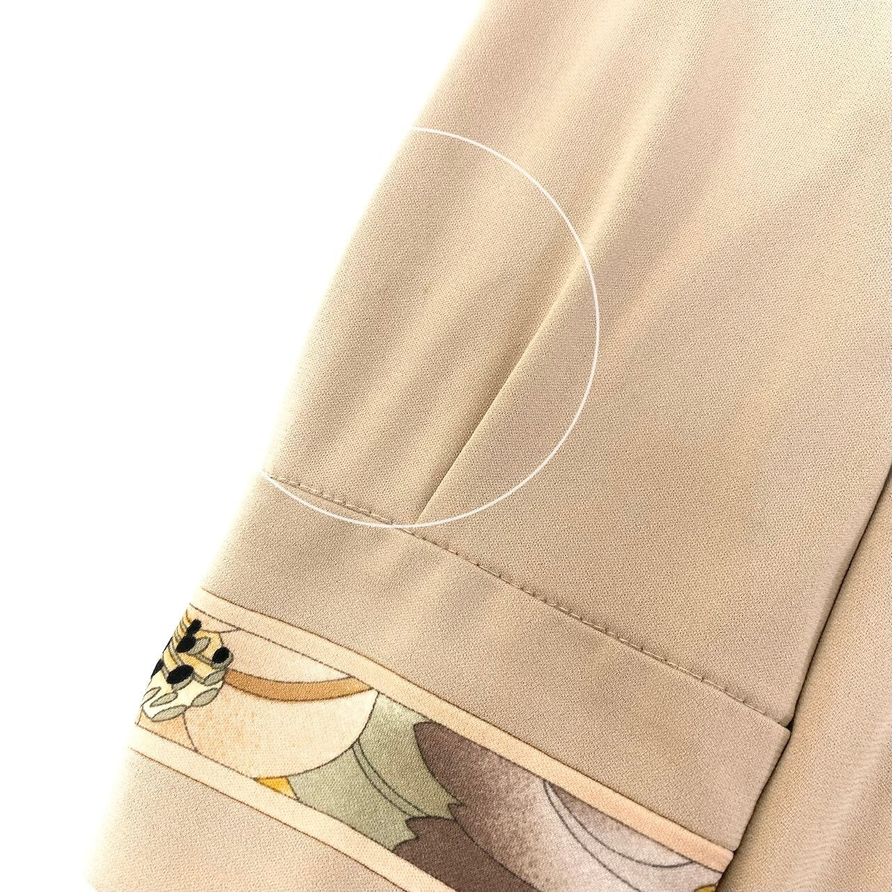 80e6 LEONARD FASHION レオナール 花柄切替プリント ロングワンピース ロングスリーブ カンカン素材 Vネック サイズ42 ベージュ レディース 女性服o07t