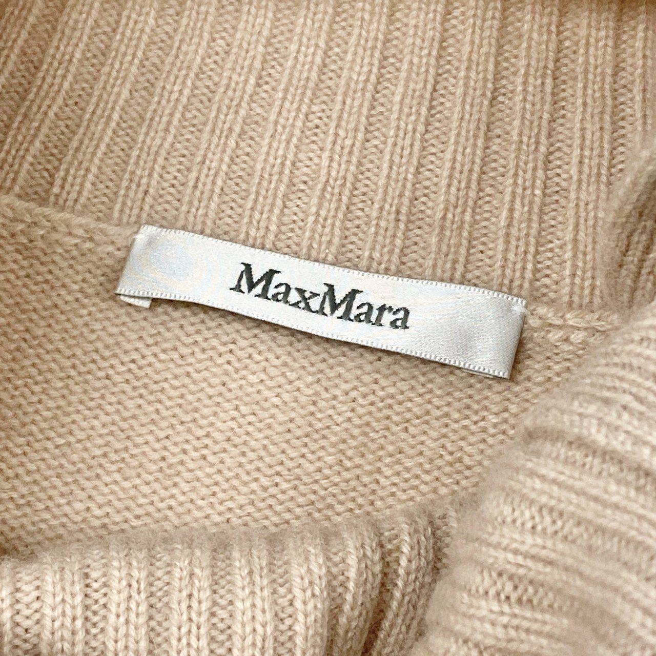 45b27 Max Mara マックスマーラ ニットワンピース ロングワンピース Mロゴボタン タートルネック 13260103 サイズL ピンクベージュ ウールカシミヤ レディース