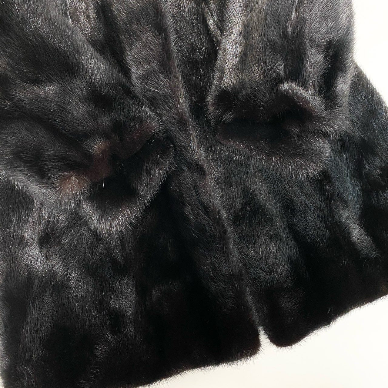 39k1《美品》 SAGA MINK サガミンク 銀サガ マホガニーミンク 逆毛 リアルファーコート 13 ダークブラウン 最高級本毛皮 FUR COAT 毛質◎ 毛並み◎t18r