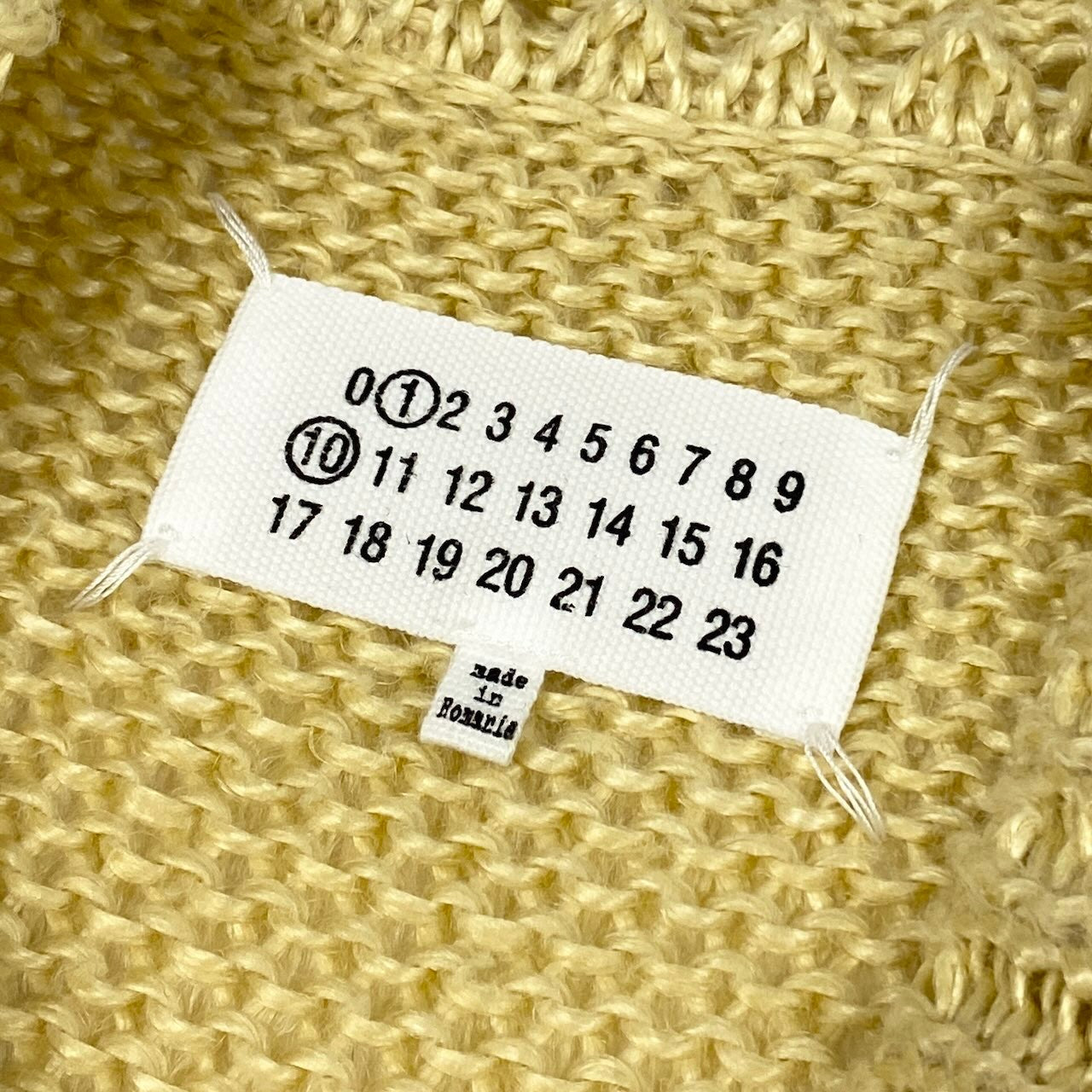 Md23  Maison Margiela メゾンマルジェラ リネン オーバーサイズ ブラッシュドセーター ローゲージニット  S50HL0007 サイズS イエロー リネン100％ メンズ 紳士服o07t