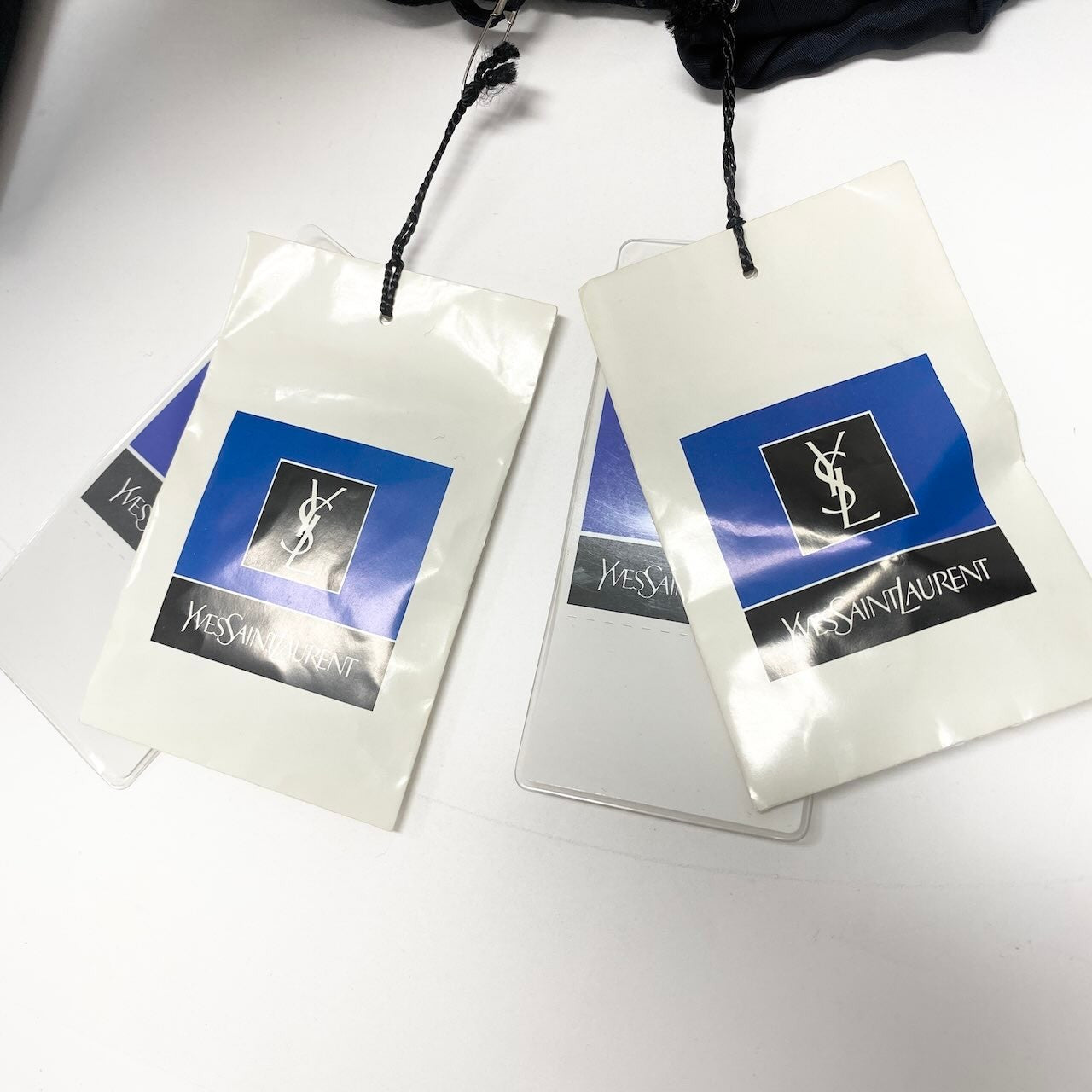 62c30 【新品保管品】Yves Saint Laurent イヴサンローラン スカートセットアップ ジャケット タイトスカート バイカラー Mサイズ ネイビー ブラック ウール100％ レディース 女性用u02t