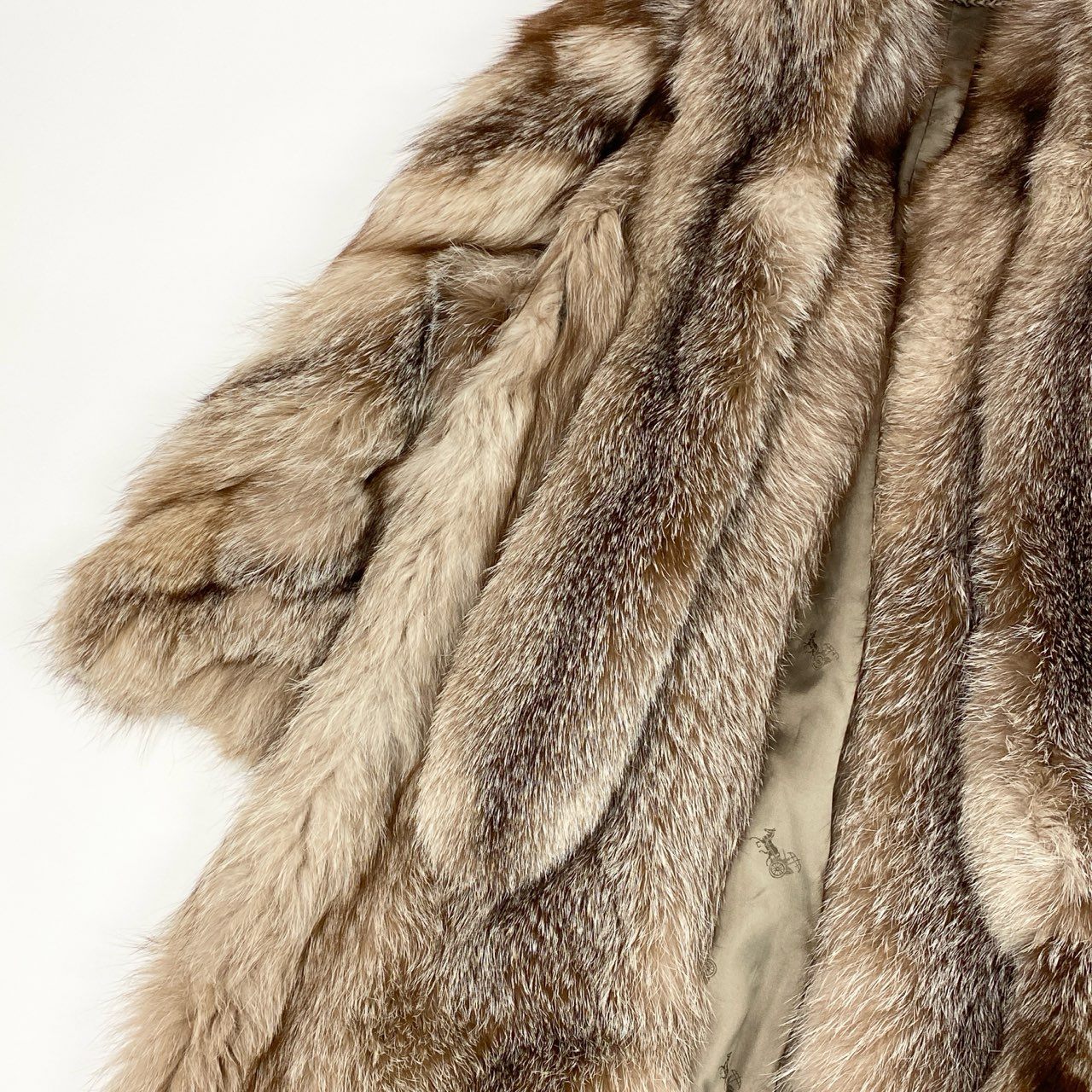 5k4 《希少》 シルバーフォックス 肉厚 超ロングコート 112cm サイズ11 最高級本毛皮 襟巻付き FOX FUR リアルファーt18r