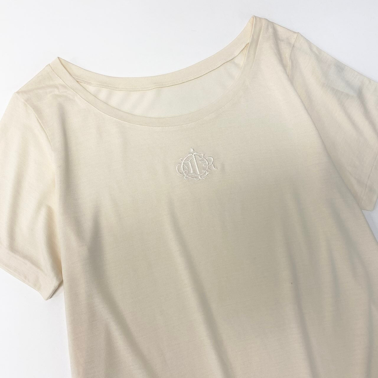 c30 Christian Dior Embroidered Emblem Short Sleeve T-Shirtu02t