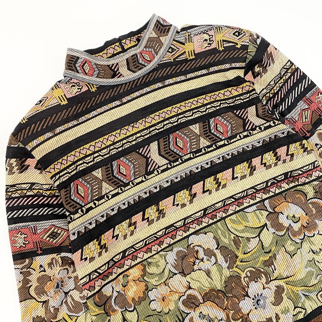 58k22 LEONARD FASHION レオナール ロングスリーブ カットソー モックネック 総柄プリント 花柄 レディース 女性用 Ｌ マルチカラー ウールシルクu02t