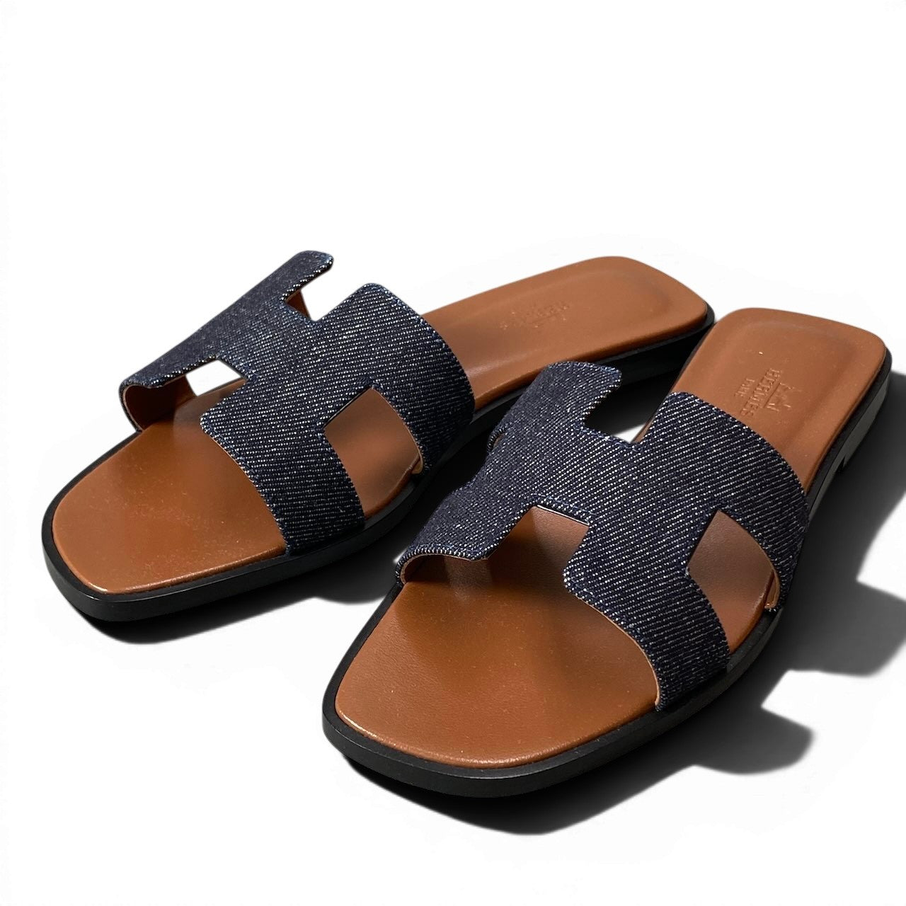 e18 【新品保管品】HERMES オラン デニム サンダル 37 1/2サイズ インディゴ レディース 女性用k02i