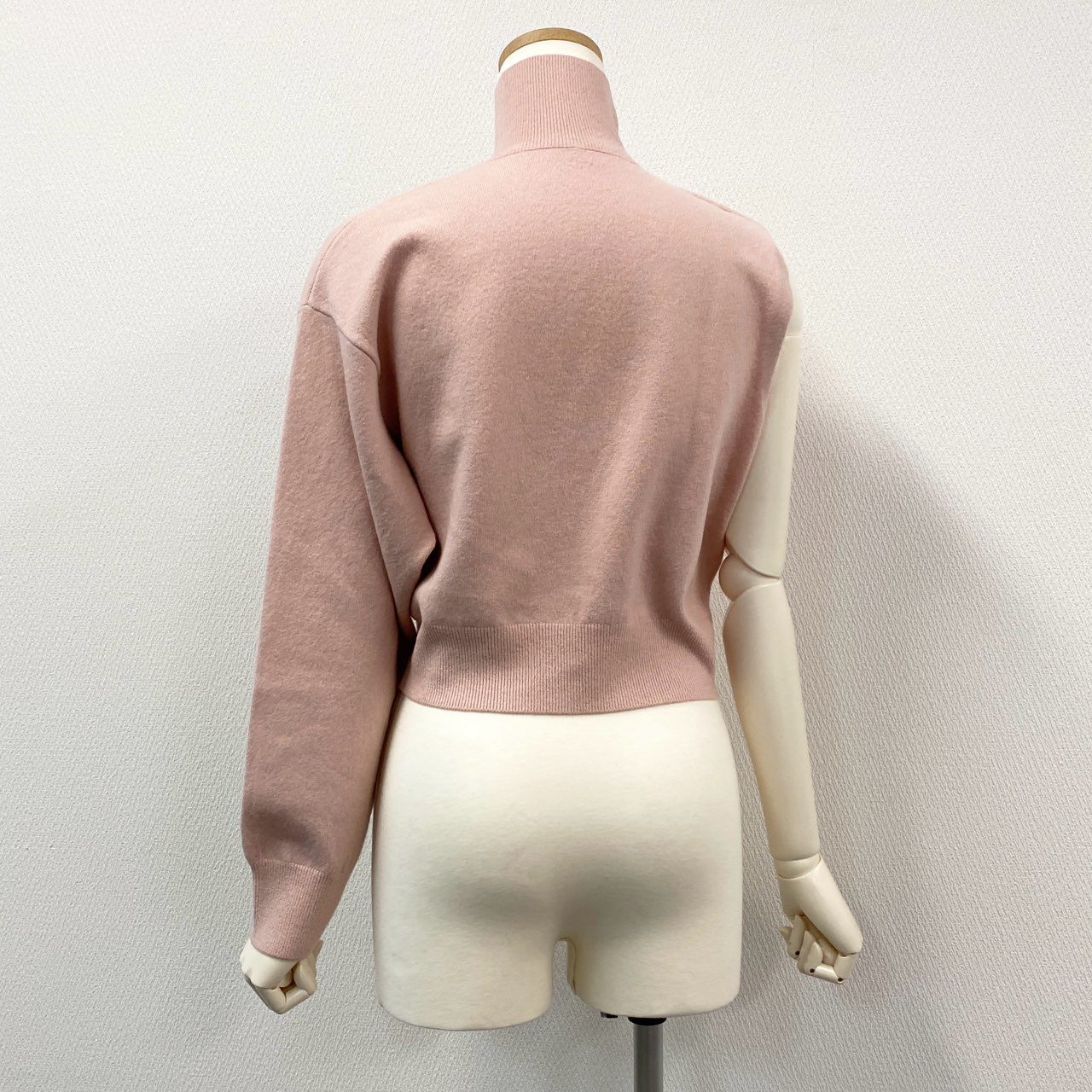 14h29 《美品》FENDI フェンディ バゲットコレクション レイヤードニット カシミヤニット FFロゴ FZX901 AMDA 36サイズ ピンク レディース 女性用k02i