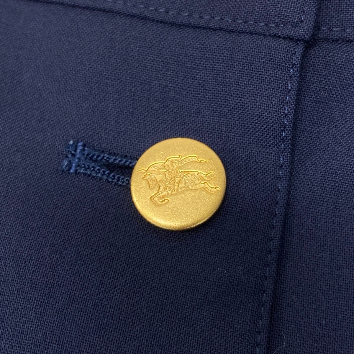 76g14 BURBERRY バーバリー フロントボタン タックスカート ミディ丈 金ボタン サイズ9AR ネイビー ウール100％ レディースu02t