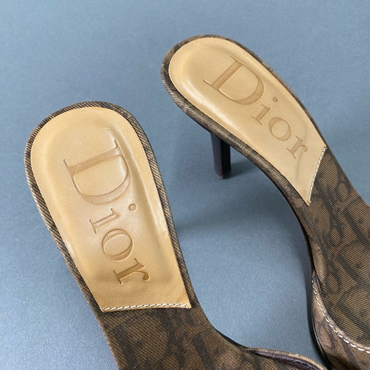 3f18 Christian Dior クリスチャン ディオール トロッター ヒールサンダル ハートパドロック 36 1/2 ブラウン カデナ イタリア製