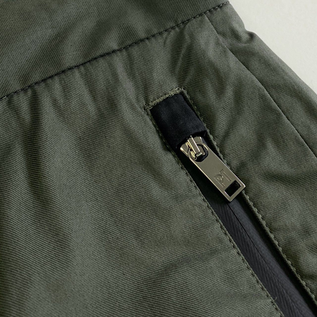 86j11 ④《未使用》 PT TORINO ピーティートリノ LAMDA Active アクティブ PANTALONES CARGO ストレッチパンツ 42 カーキ ACTIVE TECHNO タグ付