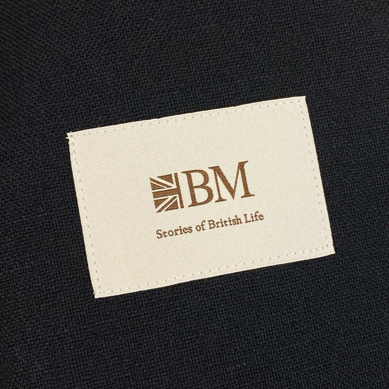 24i25《極美品》 BRITISH MADE ブリティシュメイド テムズ テーラードジャケット 紺ブレザー 真鍮メッキボタン L ダークネイビー ウール メンズu02t