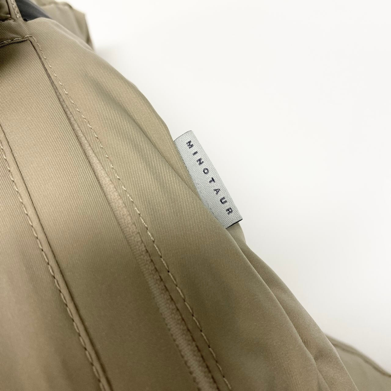 53c10 MINOTAUR ミノトール フーディーダウンジャケット ミリタリーダウン アウター Mサイズ ベージュ ナイロン100％ メンズ 男性用o07t