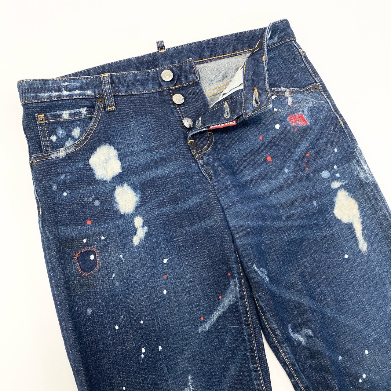 85a16 【美品】 DSQUARED2 ディースクエアード Hockney jean デニムパンツ ペイント クラッシュ加工 テーパードジーンズ メンズ 紳士服 S72LA0691 S30144 40 インディゴo07t