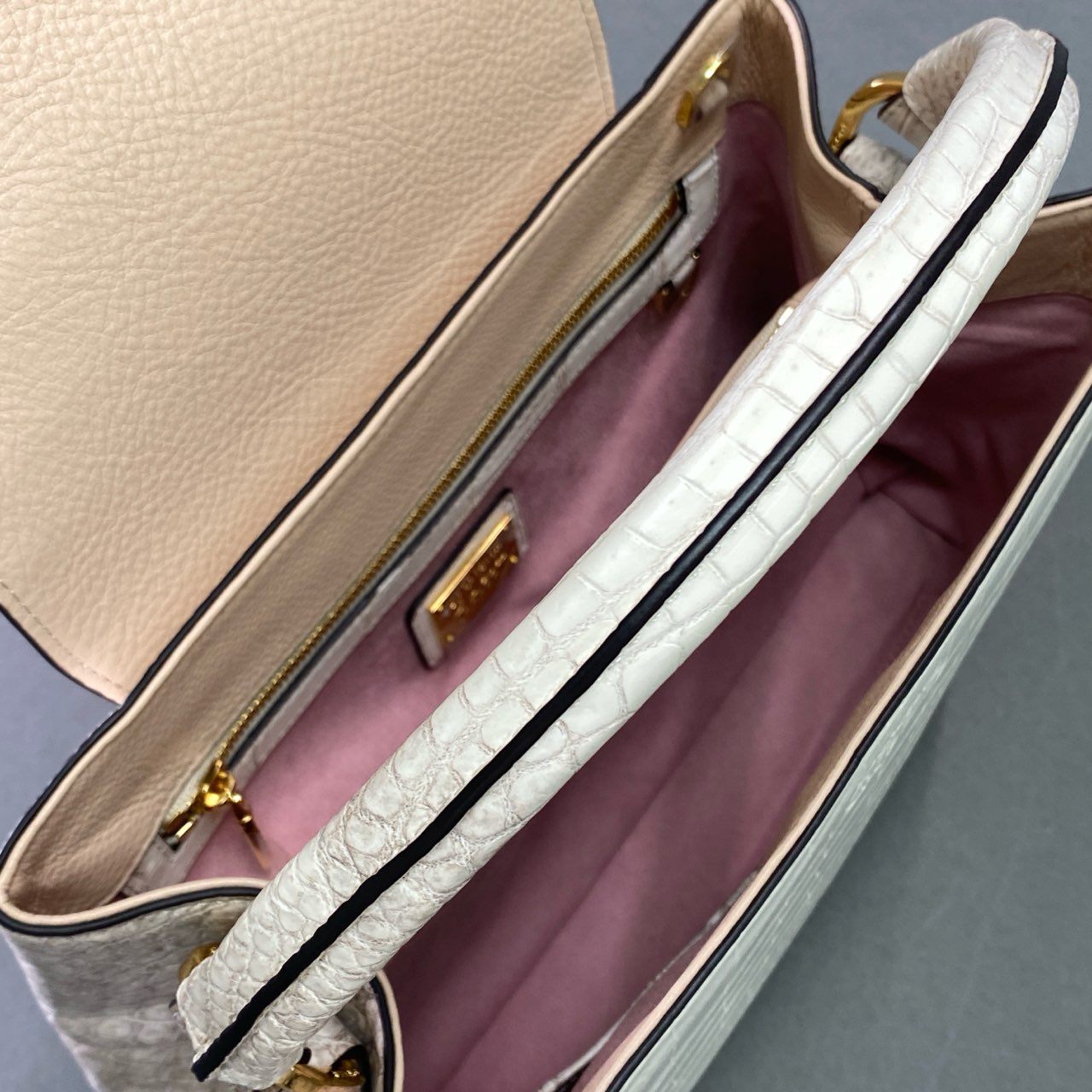 Fe18 【未使用】JRA認定 COCOCELUX GOLD ココセリュックス ゴールド 5スター ヒマラヤクロコダイル 2way ハンドバッグ マザーバッグ レディース 女性用 鞄
