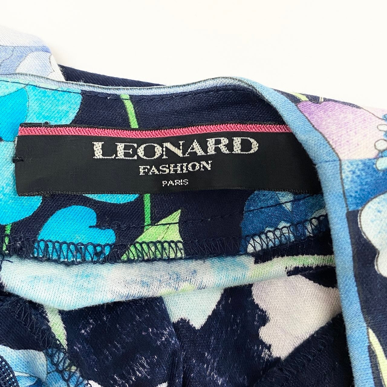 2c29 LEONARD FASHION レオナール 半袖Tシャツ カットソー 美しい花柄プリント レディース 女性服 L ネイビー コットン100％u02t