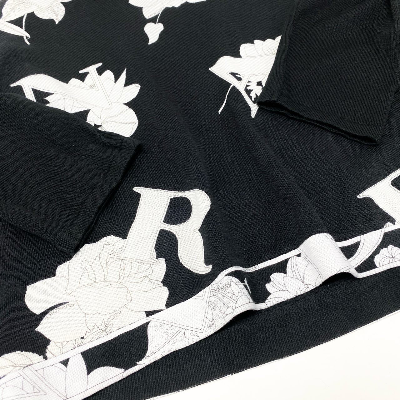 79k21 LEONARD SPORT レオナールスポーツ Vネック ニットセーター コットンニット 7分袖 花柄 レディース 女性用 M ブラック 綿100％u02t