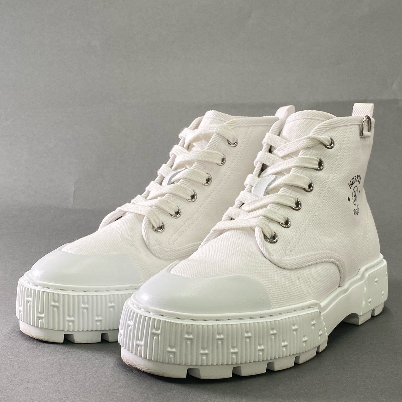 j4 HERMES エルメス イティネレール ショートブーツ ハイカットスニーカー ロゴプリント イタリア製 36 ホワイト キャンバスk02i