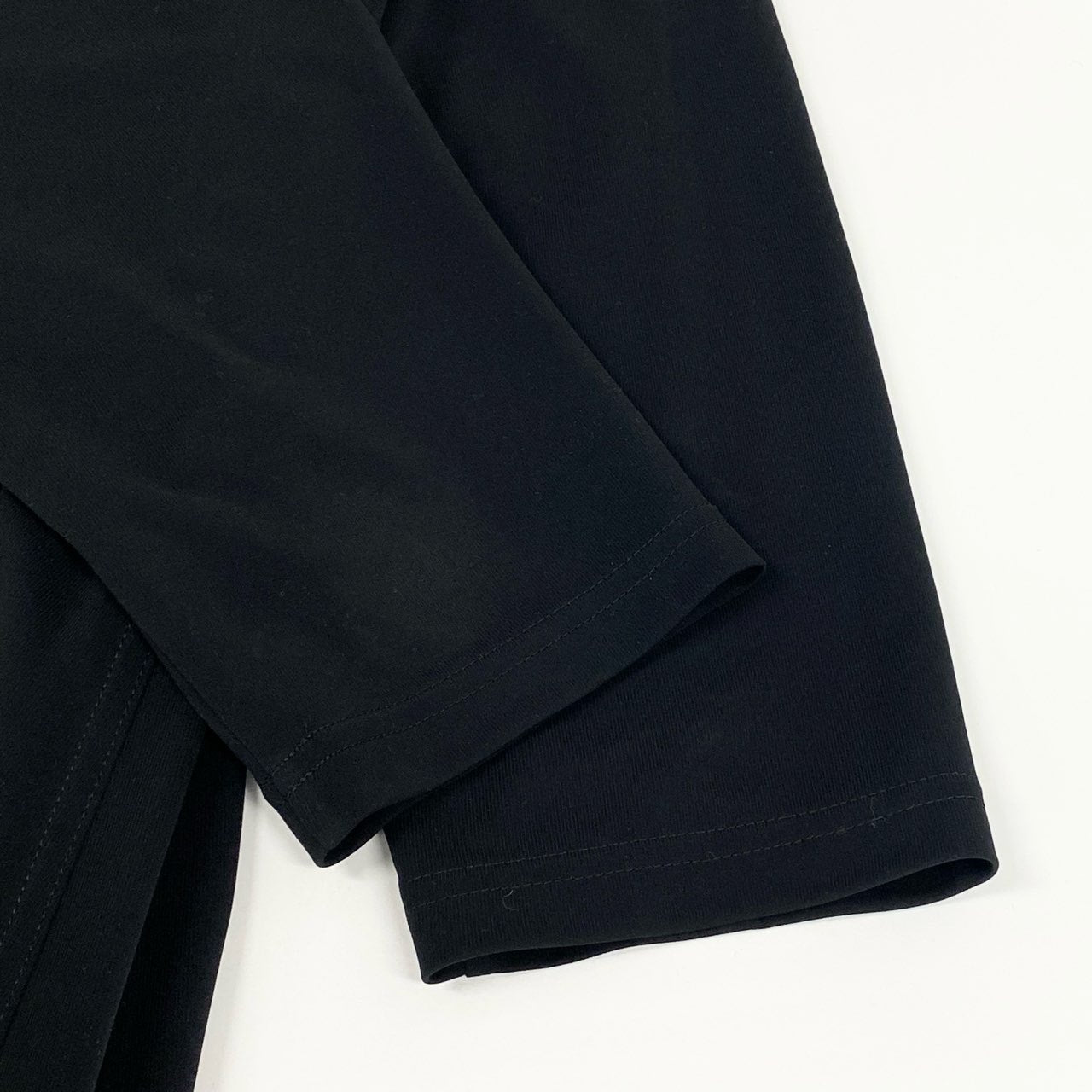 76k21《美品》 TOKUKO 1er VOL トクコプルミエヴォル 7分袖ワンピース サイドリボン マルチカラープリント ワンポイント刺繡 レディース 女性用 9 ブラックu02t