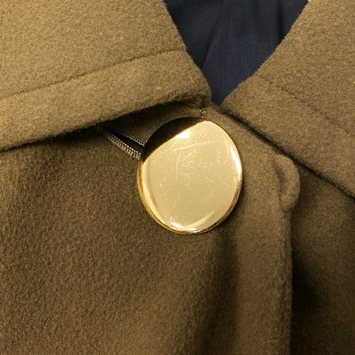 51i2 YVES SAINT LAURENT イヴサンローラン ステンカラーコート ロングコート 金ボタン サイズM グリーン系 ウール100％ レディースo07t
