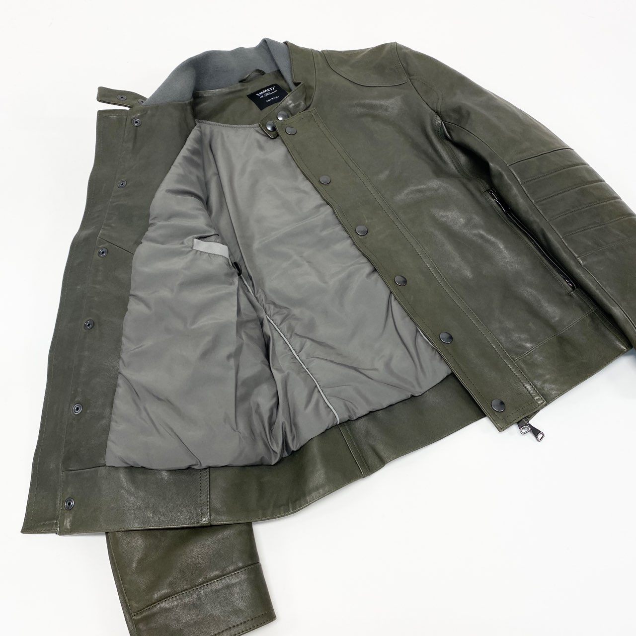 77L8 EMMETI di Franco エンメティ イタリア製 レザー ジャケット シングルライダースジャケット 重ね襟 本革 ラムスキン メンズ 紳士服 46 カーキu02t