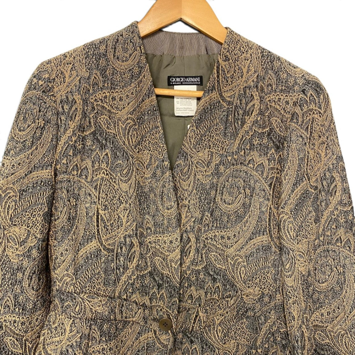 57j22 GIORGIO ARMANI ジョルジオアルマーニ ジャガード ノーカラージャケット スカート セットアップ イタリア製 40 カーキ系 ウール レディースo07t