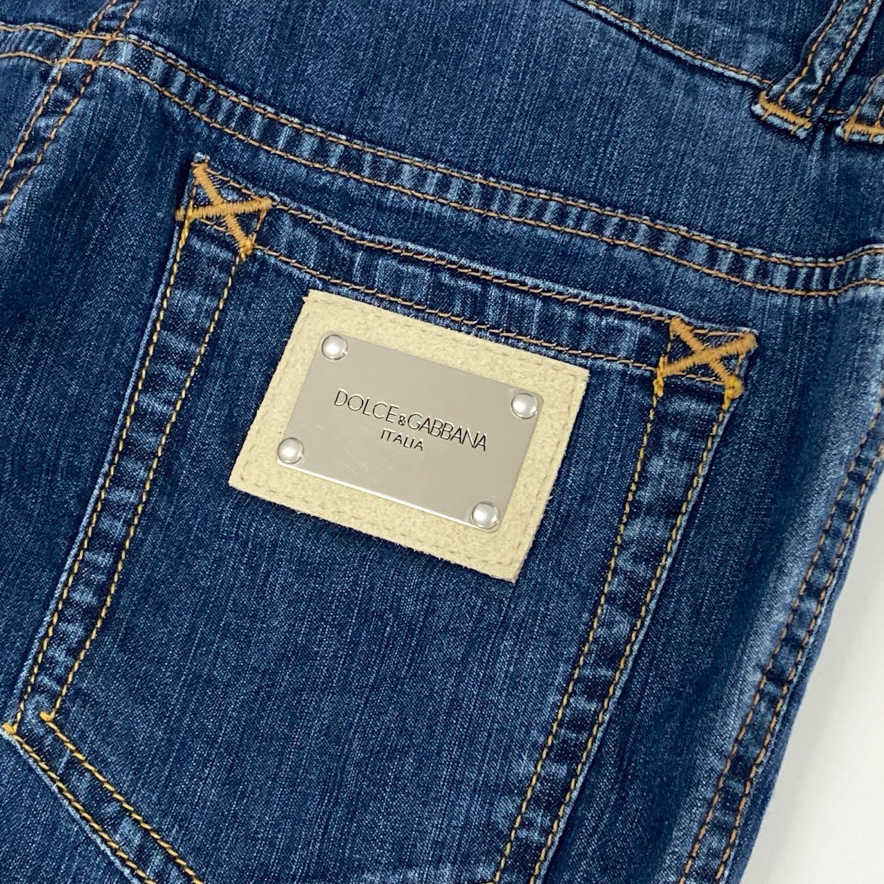 1j27 DOLCE&GABBANA ドルチェアンドガッバーナ デニムパンツ ローライズ ウエストDGベルト フレアパンツ F31WED/G8534 38サイズ インディゴ レディースu02t