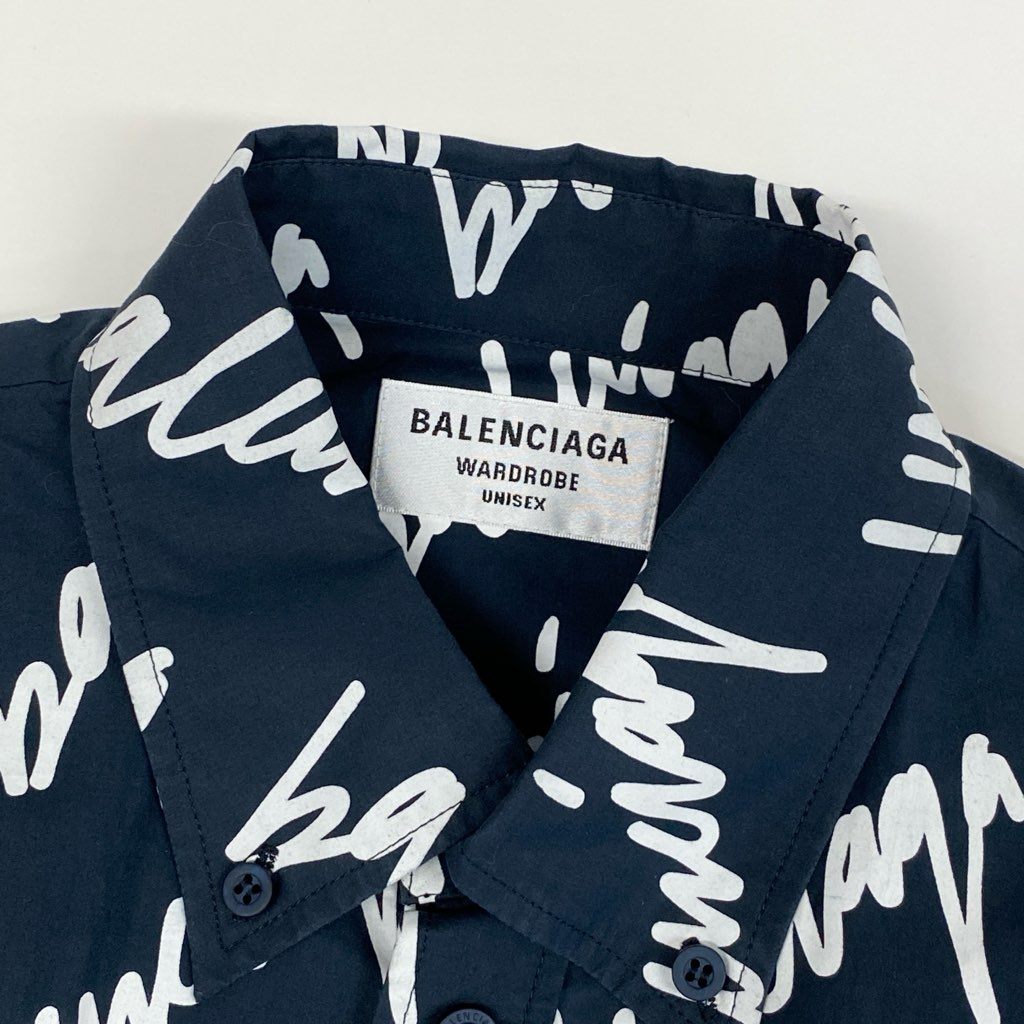 13l27【美品】BALENCIAGA バレンシアガ 長袖シャツ コットンシャツ 総柄 32サイズ ネイビー ホワイト コットン100％ ユニセックスk02i