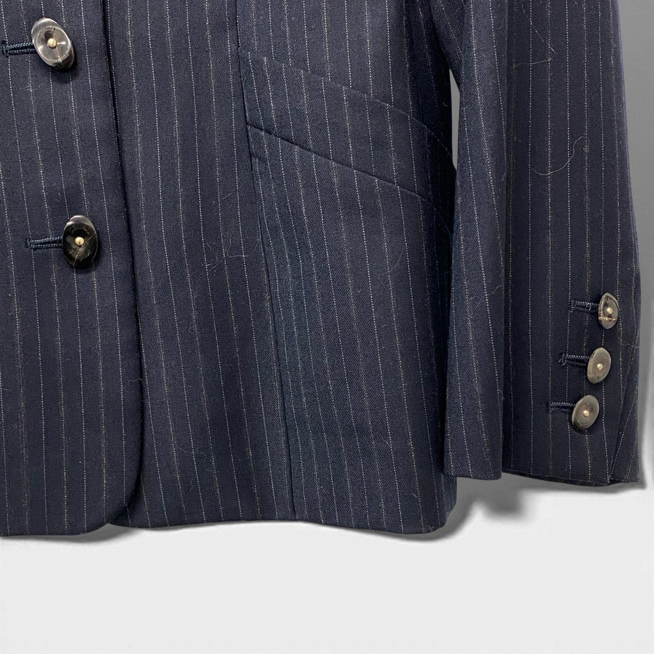 85b10 【美品】Salvatore Ferragamo サルヴァトーレフェラガモ スカートスーツセットアップ ジャケット スカート ストライプ 40サイズ ネイビー ウール100％ レディース 女性用u02t