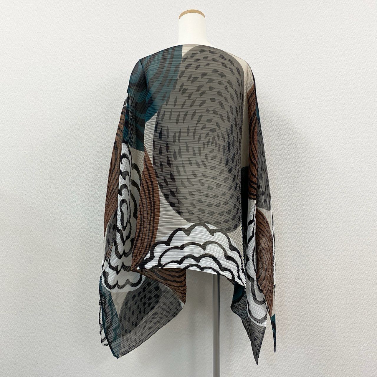 36a7 【美品】 PLEATS PLEASE プリーツプリーズ イッセイミヤケ ポンチョ 変形デザイン スカーフ プリーツ PP74-AD231 マルチカラー レディース 女性用k02i