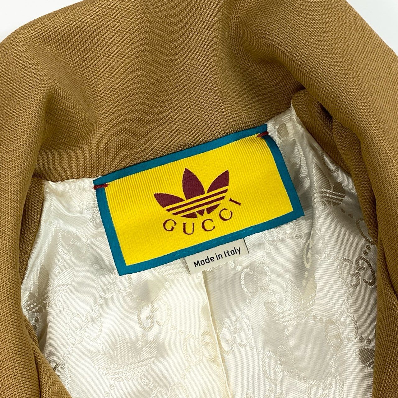 Md7 【新品保管品】GUCCI グッチ × adidas アディダス トラックジャケット  ジャージージップジャケット アウター XSサイズ ベージュ メンズ 男性用o07t