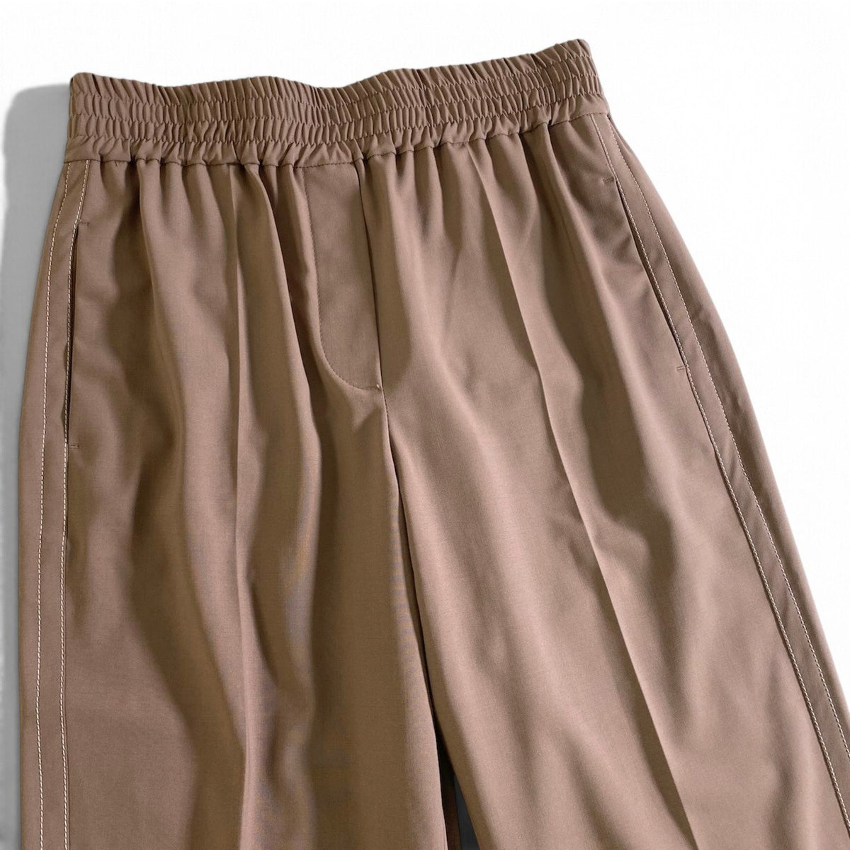 35j26 【未使用タグ付】 BRUNELLO CUCINELLI ブルネロクチネリ スラックスパンツ ウエストゴム ステッチデザイン サイズ42 ブラウン レディースu02t