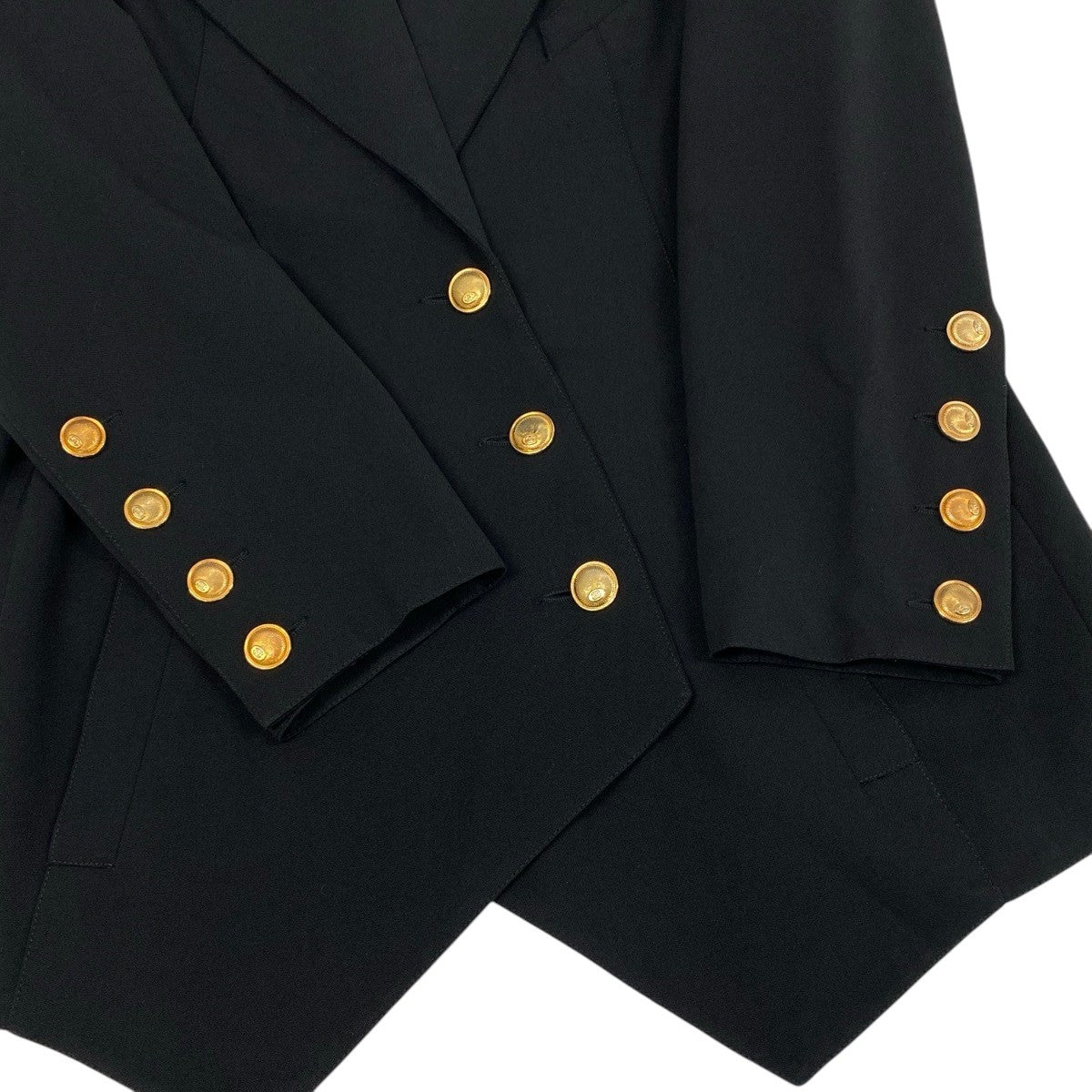 i22 CHANEL シャネル CCボタン アシンメトリージャケット CC Button Vintage Asymmetrical Blazer 21721 ブラックt18r