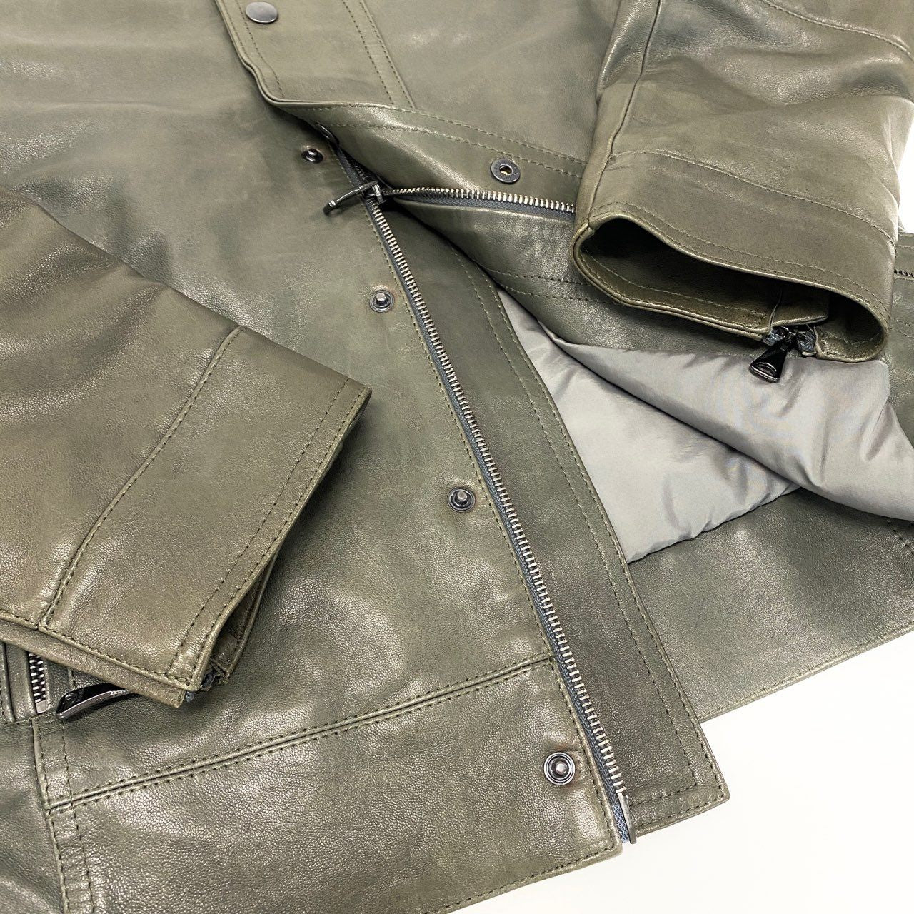 77L8 EMMETI di Franco エンメティ イタリア製 レザー ジャケット シングルライダースジャケット 重ね襟 本革 ラムスキン メンズ 紳士服 46 カーキu02t