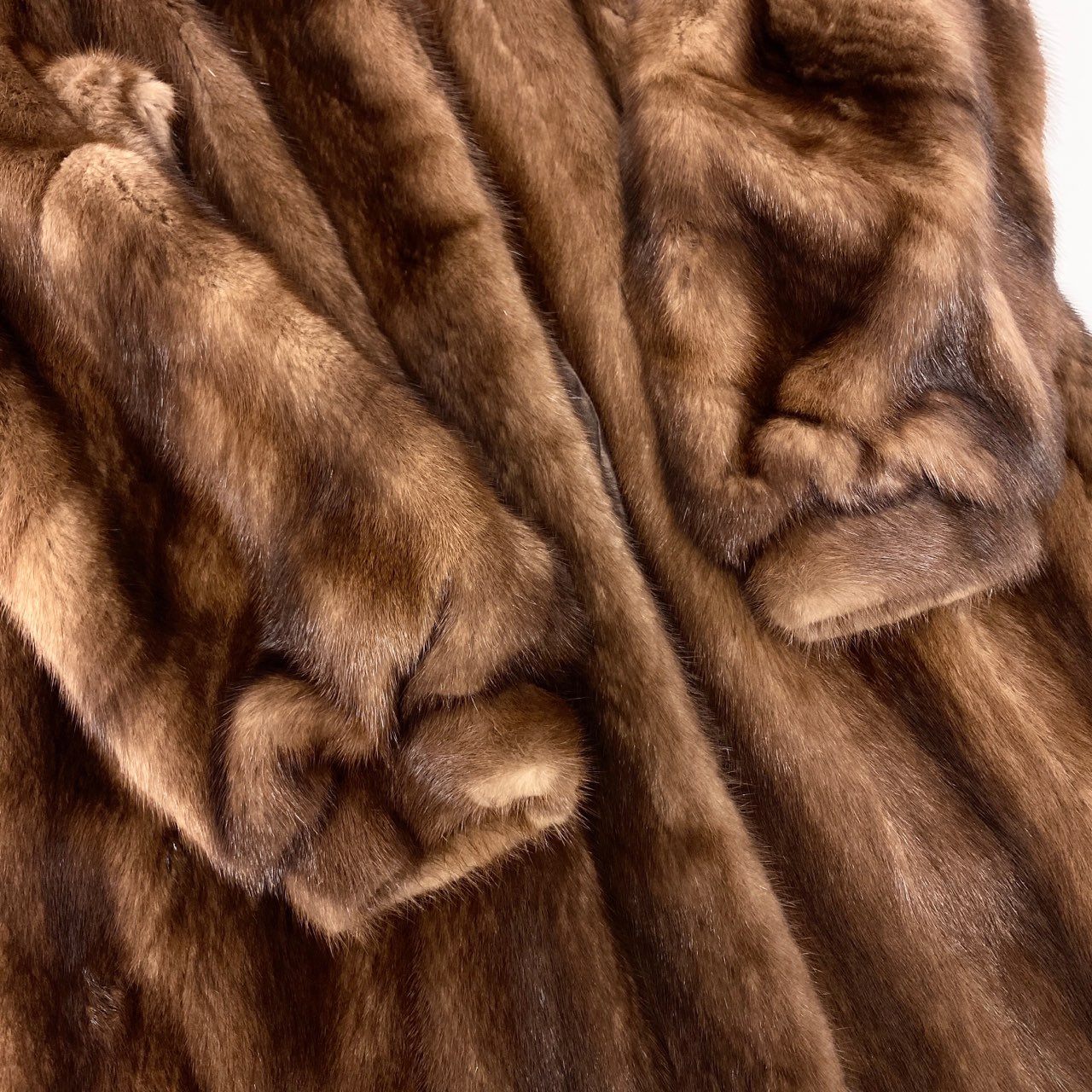 42L8 SAGA MINK サガミンク 銀サガ デミバフミンク ロングコート 横段スリーブ サイズ11号 ブラウン 最高級本毛皮 螺旋袖 MINK FURt18r