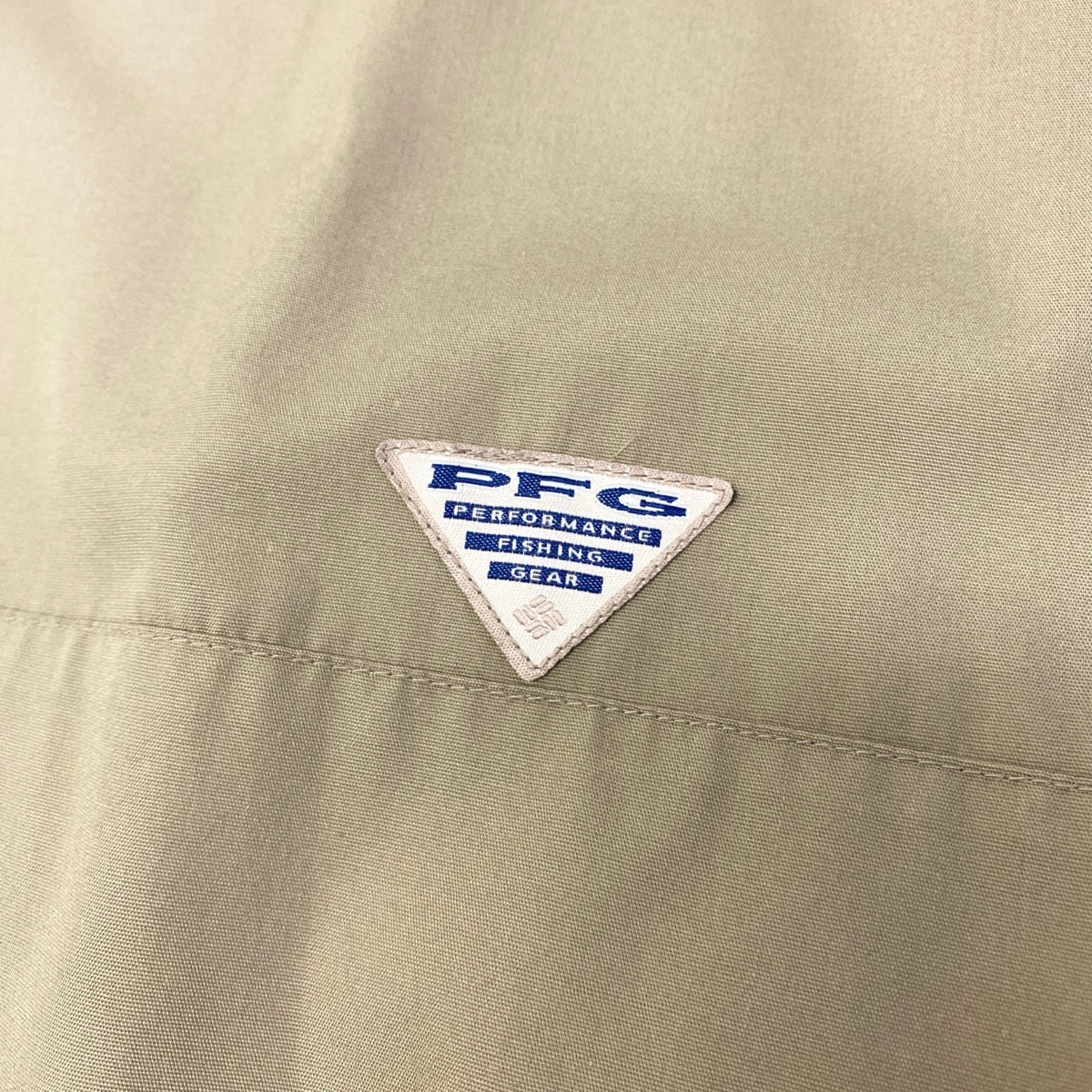 54g11 Columbia コロンビア PFG フィッシングジャケット ベスト 2way S4FM134HW サイズS カーキ メンズu02t
