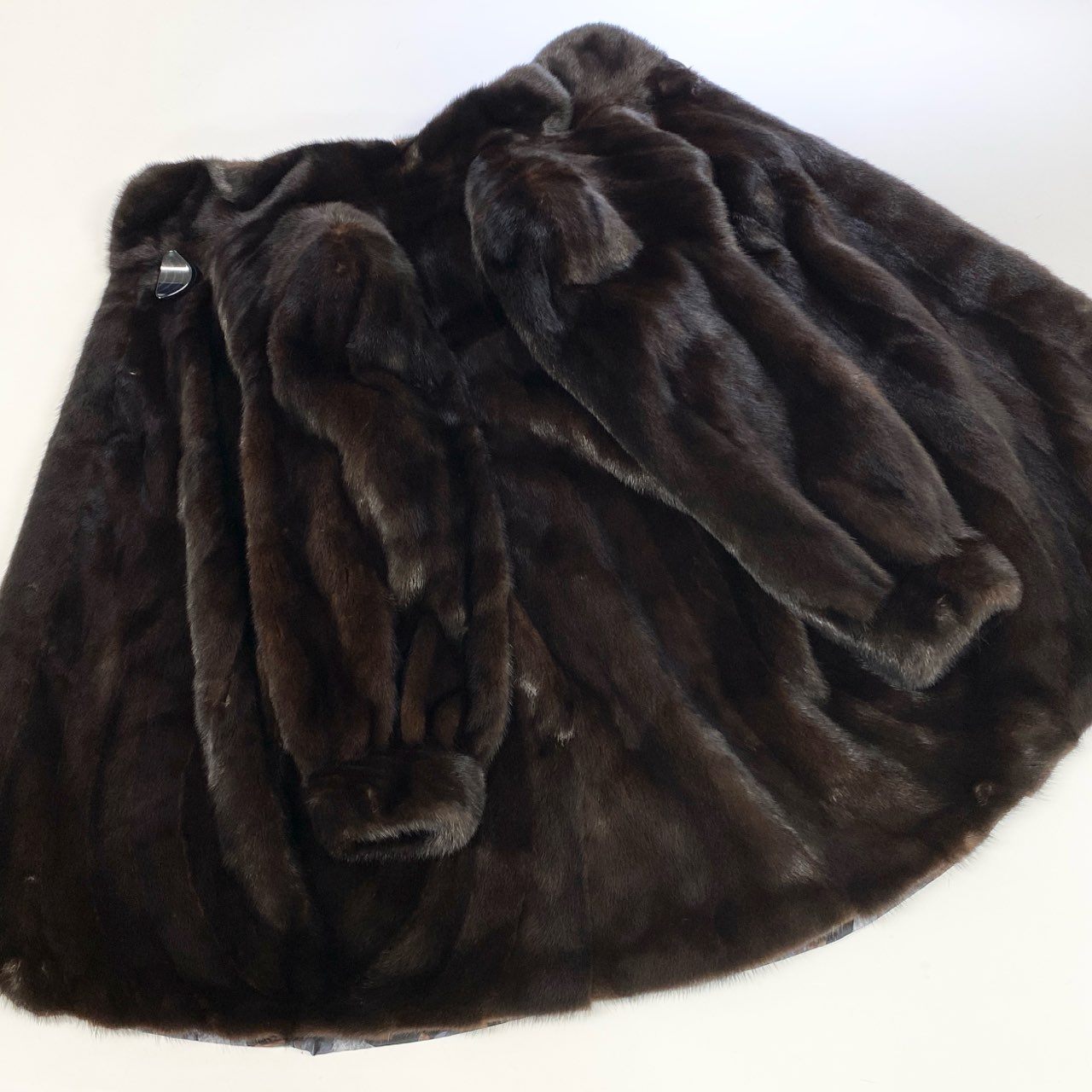 43k14【美品】EMBA エンバ 毛皮コート ファーコート ミンクファー ミンクコート ロングコート 装飾ボタン 裏地総柄 ダークブラウン レディースu02t