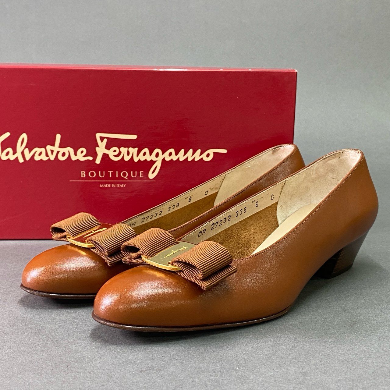 3k12 Salvatore Ferragamo サルヴァトーレフェラガモ イタリア製 ヴァラリボン ヒール パンプス シューズ 6 ブラウン レザー