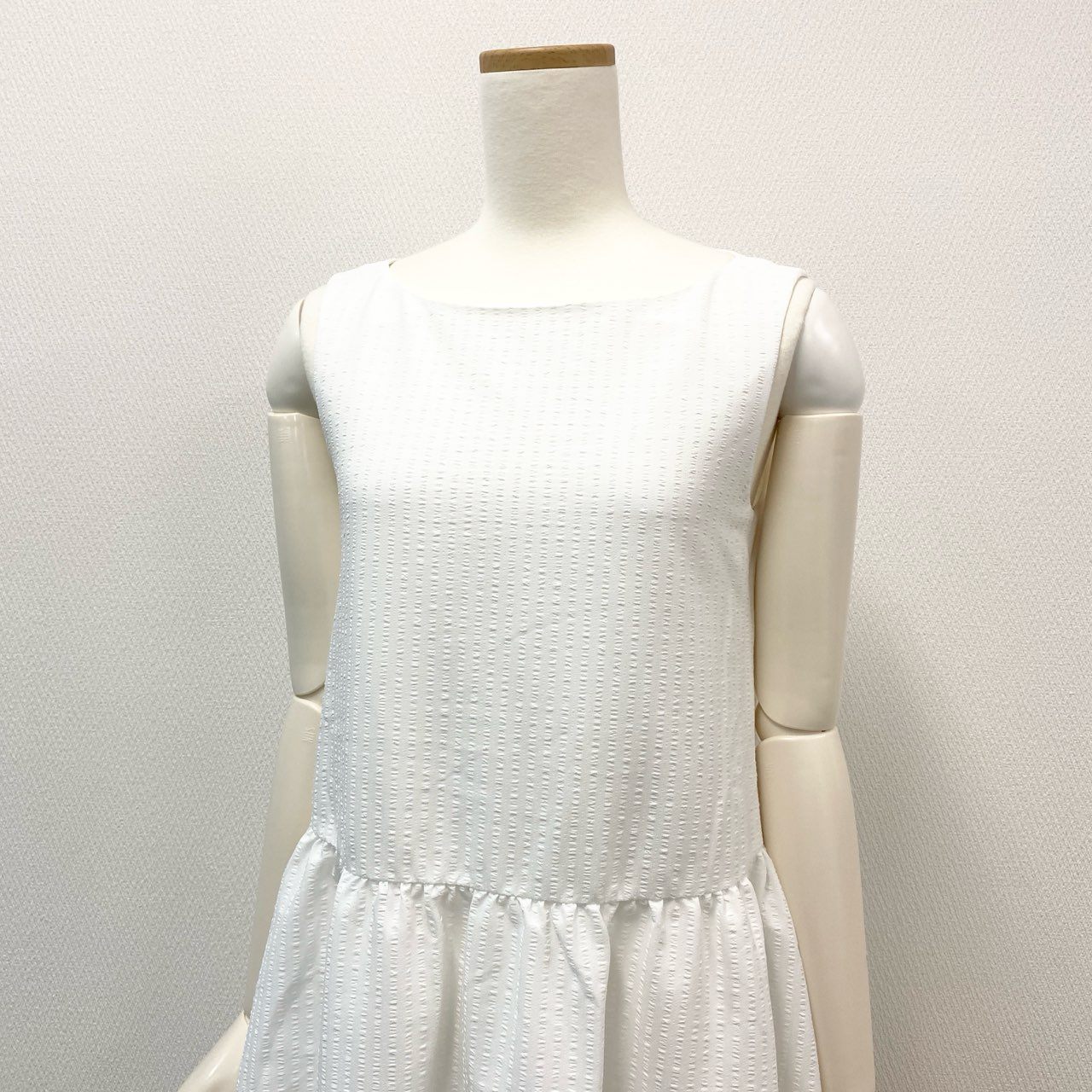 45j10 FOXEY NEW YORK フォクシーニューヨーク Dress Melia メリア ティアードワンピース ノースリーブワンピース レディース 女性用 43852 38 ホワイト ポリエステルu02t