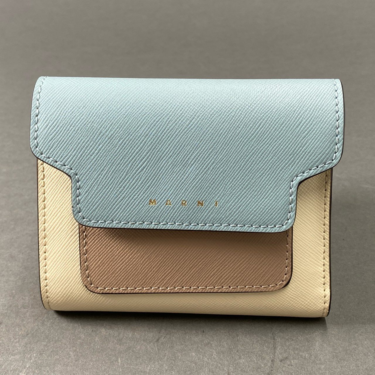 4e19 《美品》 MARNI マルニ SAFFIANO サフィアーノ 二つ折り 財布 ショートウォレット ブルー ベージュ レザー 小銭入れ