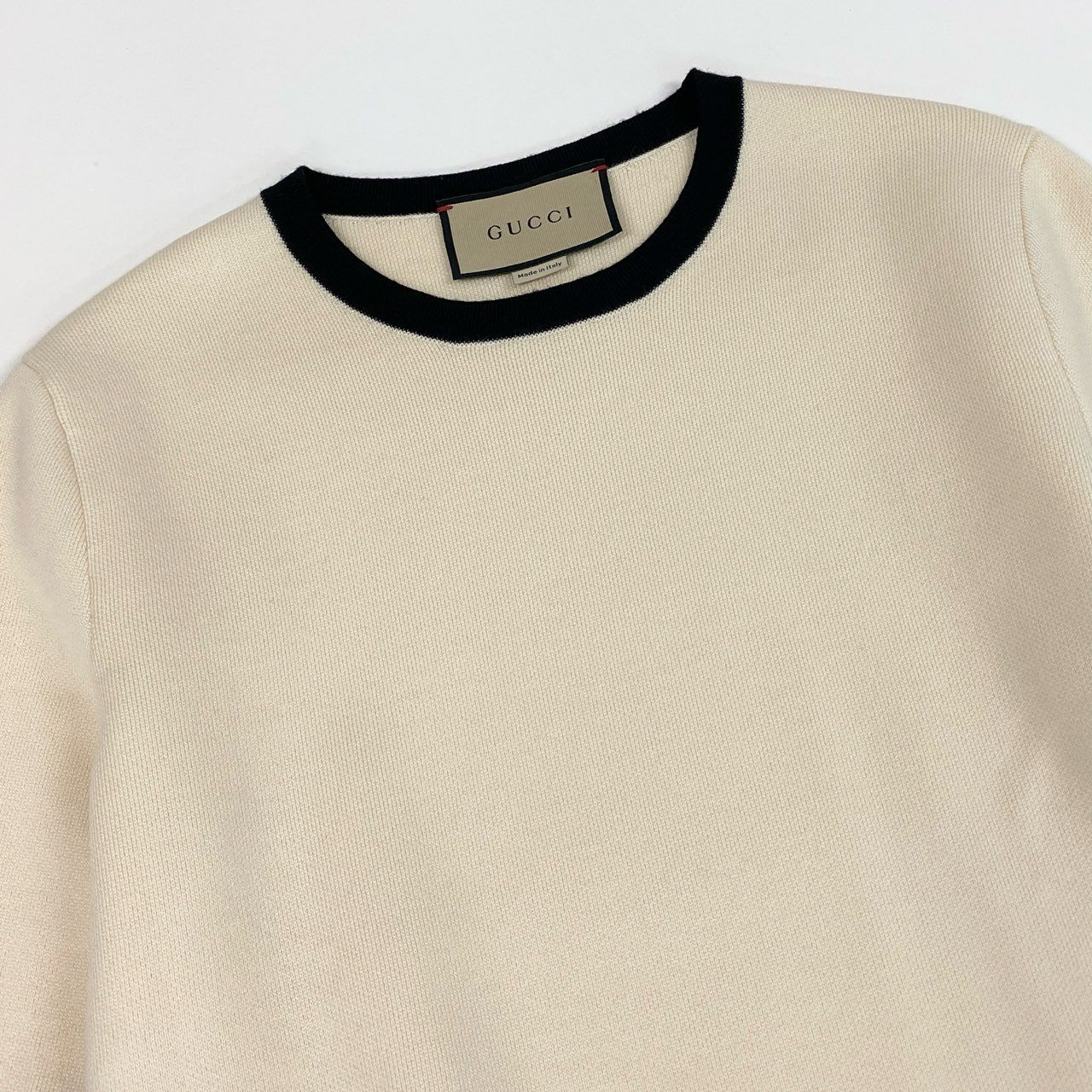 Ia14【美品】 GUCCI グッチ 23AW 半袖ニットセーター ハイゲージ ウールニット バイカラー GGロゴ刺繡 681309 XKB7S サイズS オフホワイト ブラック ウール100％o07t