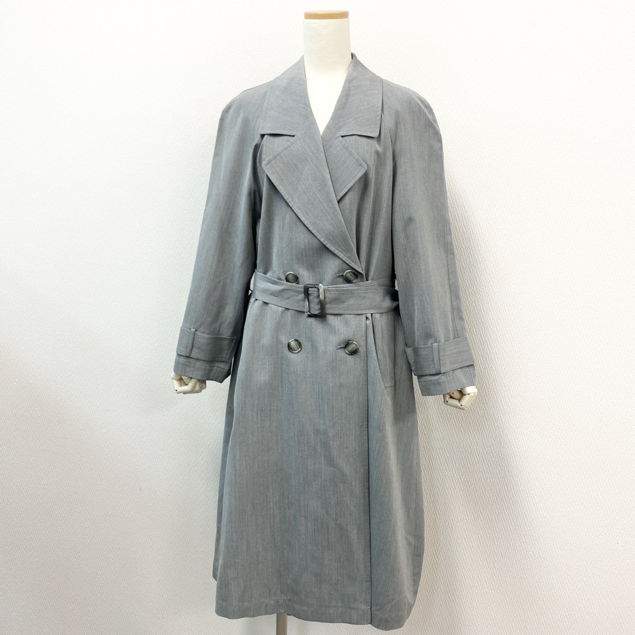 35j22 《美品》 Leilian レリアン ベルテッドコート 薄手スプリングコート 羽織り アウター サイズ9 グレー シルク レディースu02t