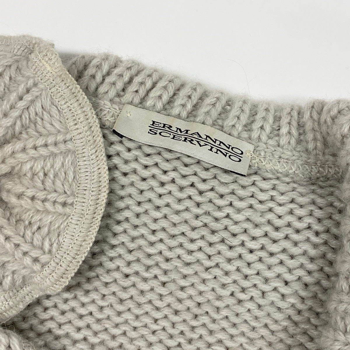 63f2 ERMANNO SCERVINO エルマンノシェルヴィーノ ローゲージ ニットカーディガン フリルニット フラワーモチーフ サイズ38 ライトベージュ レディース 女性服o07t