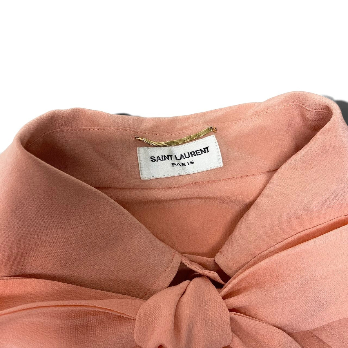 19i25 SAINTLAURENT サンローラン シルクシャツ ロングスリーブシャツ トップス イタリア製 36サイズ オレンジベージュ シルク100％ レディース 女性用u02t