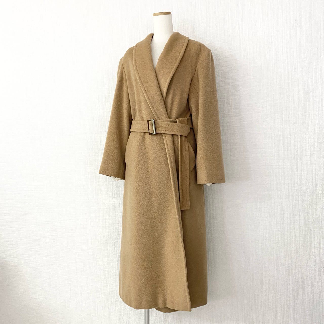 38g28 Max Mara マックスマーラ サイズ40 ベージュ キャメル100％ キャメルコート ショールカラー ベルテッドコート レディース 女性用 コート