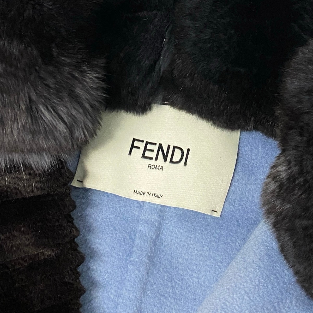 Ej22 【美品】 FENDI フェンディ アシンメトリー チェスターコート チンチラ×ミンクファー サイズ42 ブラック カシミヤ100 レディースo07t