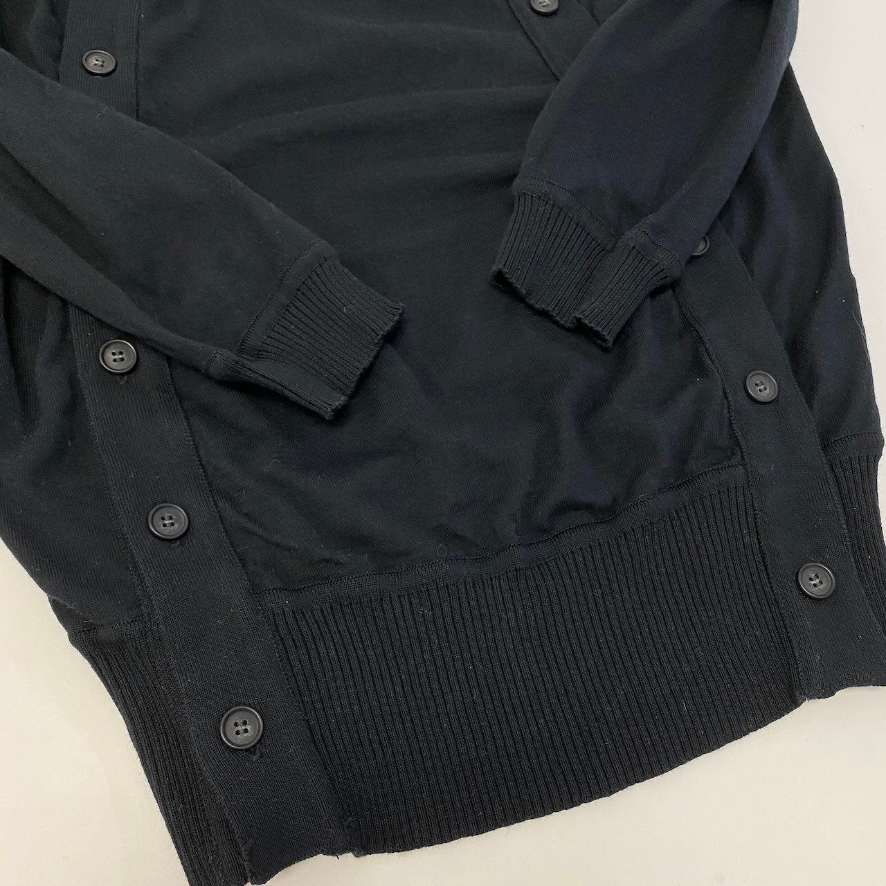 84c19 chalayan フセイン チャラヤン オフショルダーニットセーター カーディガン ボタンデザイン チップス Sサイズ ブラック レディース 女性用u02t